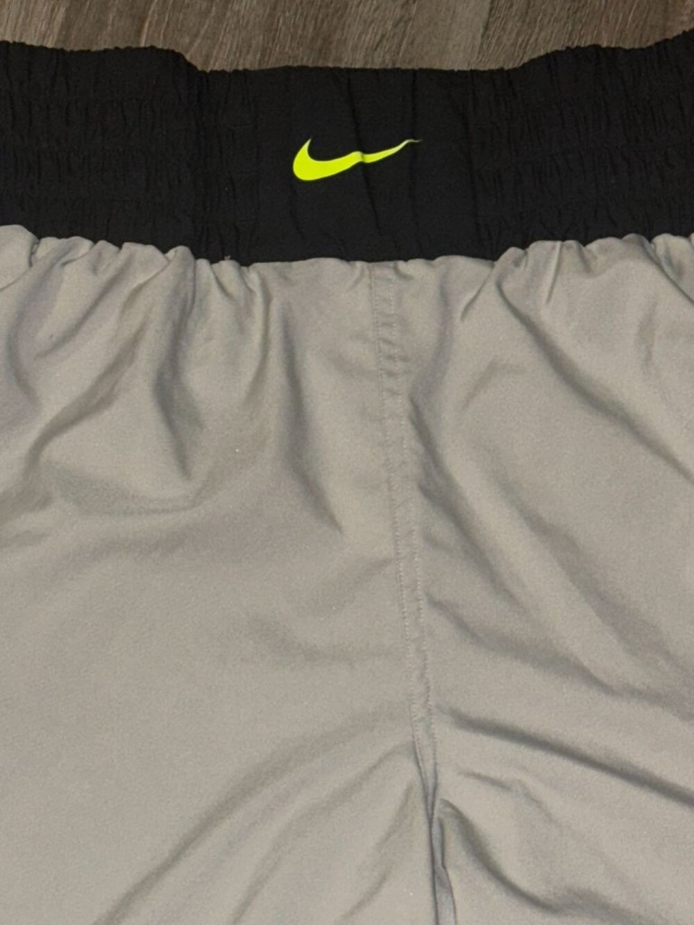 Nike Dri-Fit Mens Athletic Shorts Gray/Black L - Picture 2 of 7